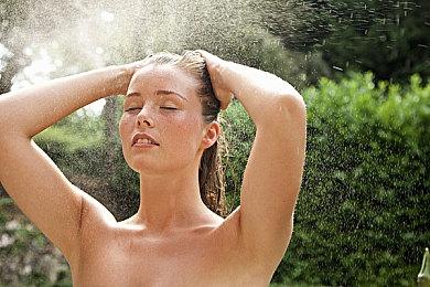 《英雄不再3》开场15分钟演示欣赏 26日举行直播活动